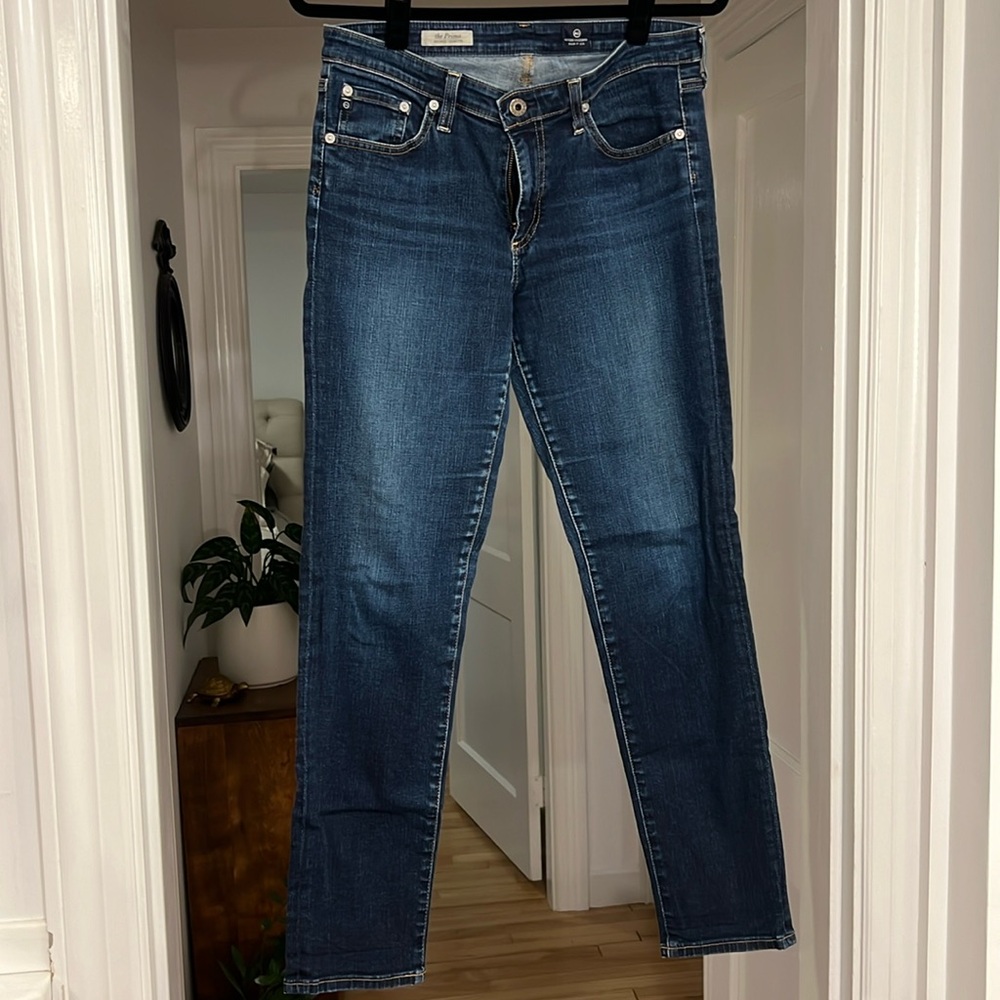 AG Straight leg jeans Sz 29R
